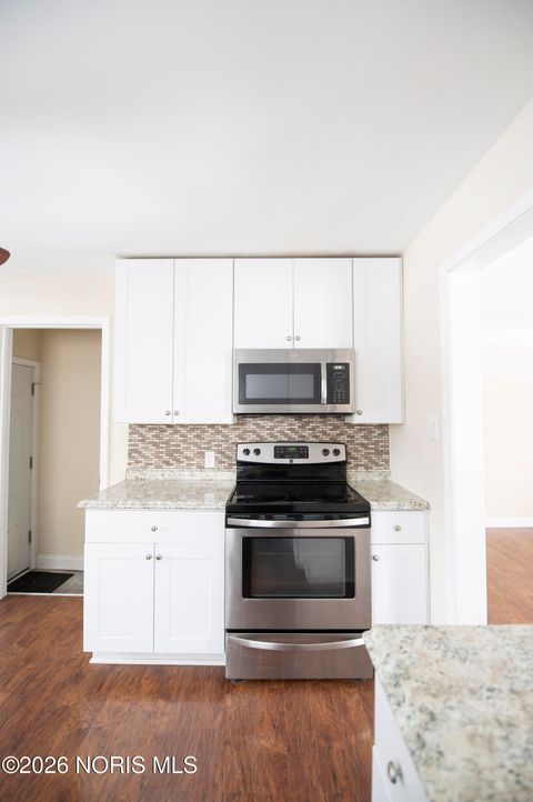 Tiny photo for 540 Clifton Boulevard, Toledo, OH 43607 (MLS # 10003868)