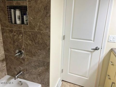 Tiny photo for 2432 Morningdew Boulevard, Maumee, OH 43537 (MLS # 10008146)