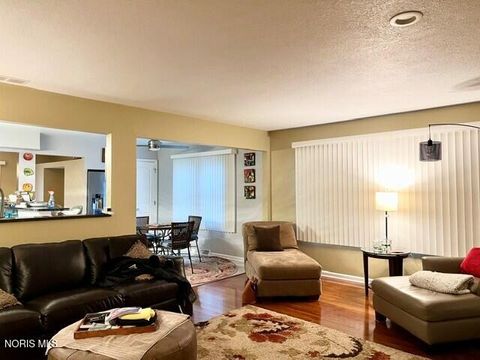 Tiny photo for 2432 Morningdew Boulevard, Maumee, OH 43537 (MLS # 10008146)