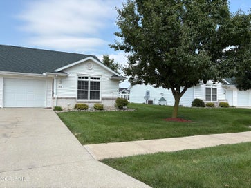 610 Briarheath Drive Defiance OH 43512