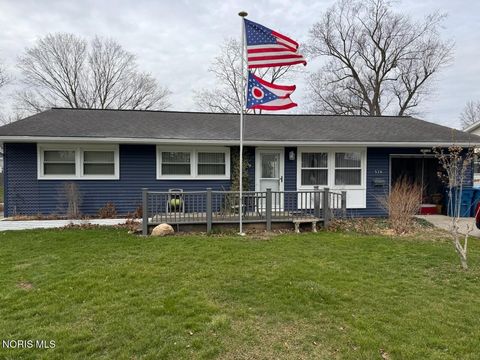 Photo of 526 S Myers Street, Bryan, OH 43506 (MLS # 10005533)