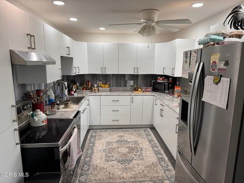 Tiny photo for 526 S Myers Street, Bryan, OH 43506 (MLS # 10005533)