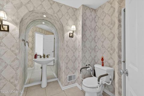 Tiny photo for 6934 Cedar Creek Lane, Toledo, OH 43617 (MLS # 10003418)