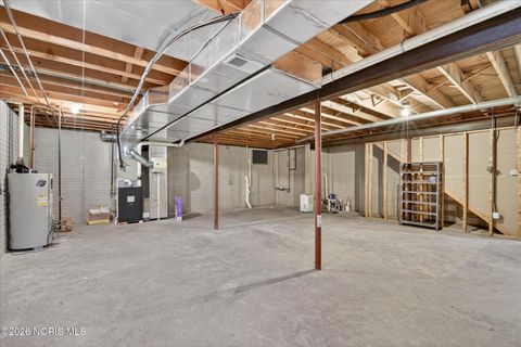 Tiny photo for 6934 Cedar Creek Lane, Toledo, OH 43617 (MLS # 10003418)