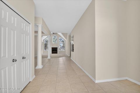 Tiny photo for 6934 Cedar Creek Lane, Toledo, OH 43617 (MLS # 10003418)