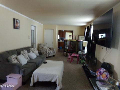 Tiny photo for 1734 Pool Street, Toledo, OH 43605 (MLS # 10009008)