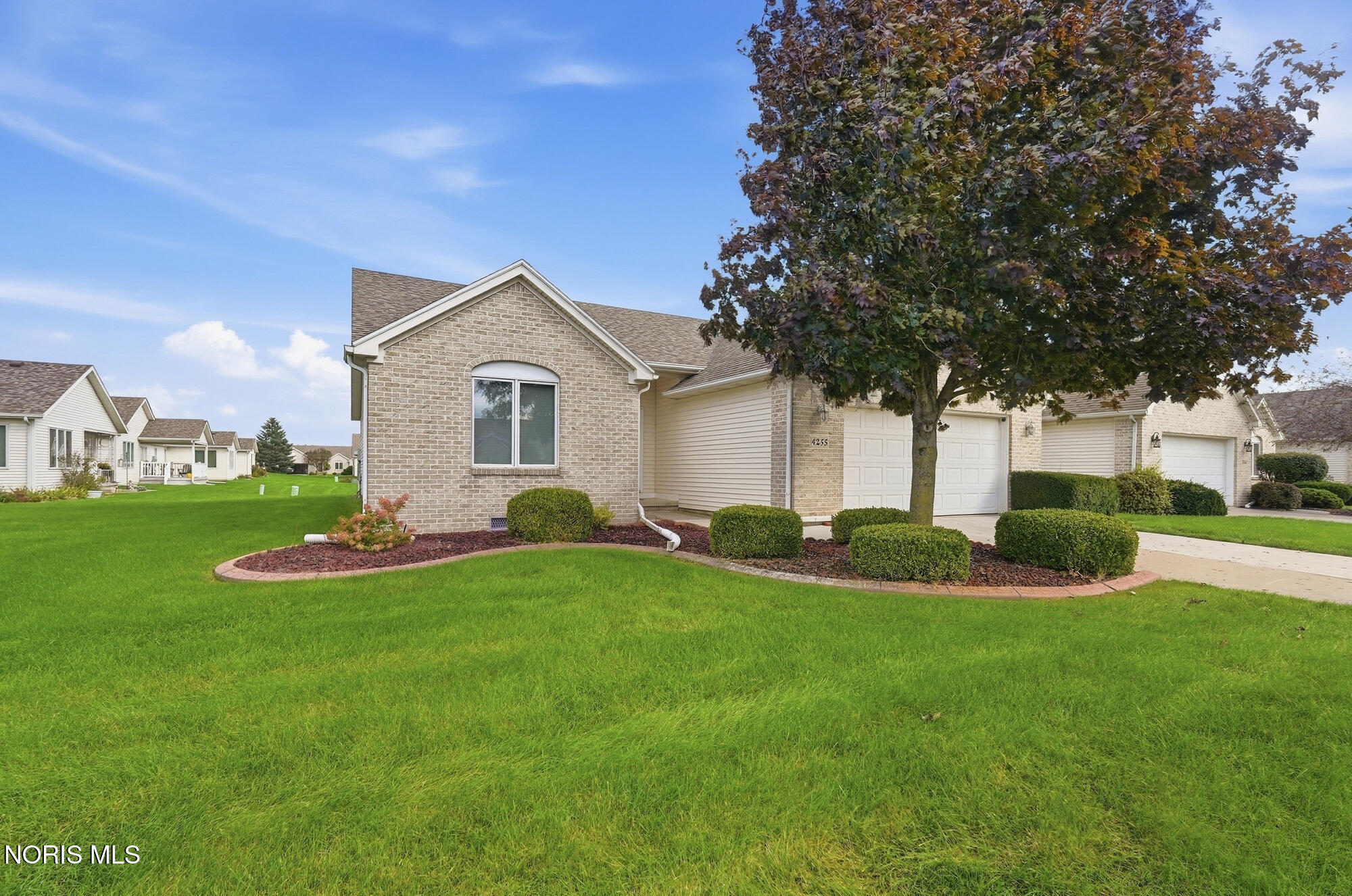 4255 W Waterbend Drive
