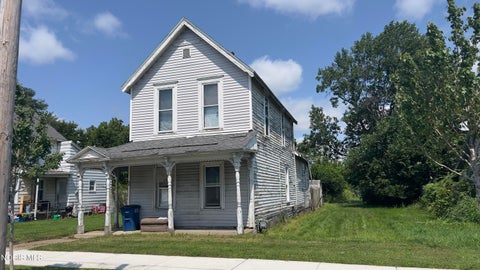 Tiny photo for 40 Jervis Street, Toledo, OH 43609 (MLS # 10012216)