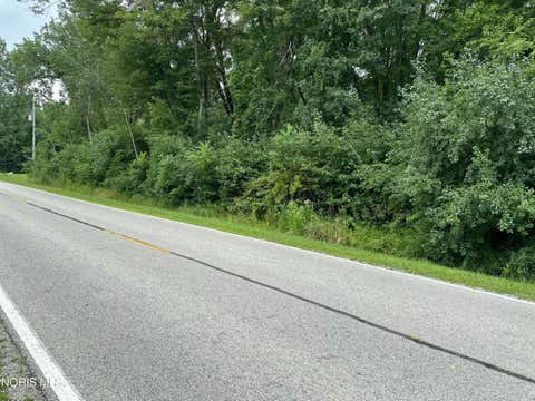 Tiny photo for 290 S Eber Road, Swanton, OH 43558 (MLS # 10011838)