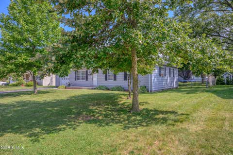 Tiny photo for 124 Marshall Avenue, Pemberville, OH 43450 (MLS # 10011693)