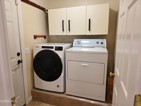 Tiny photo for 26380 Whitewater Drive, Perrysburg, OH 43551 (MLS # 10008956)