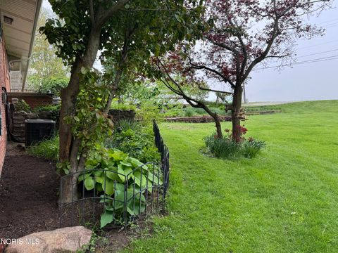 Tiny photo for 19270 W State Route 105, Elmore, OH 43416 (MLS # 10007403)