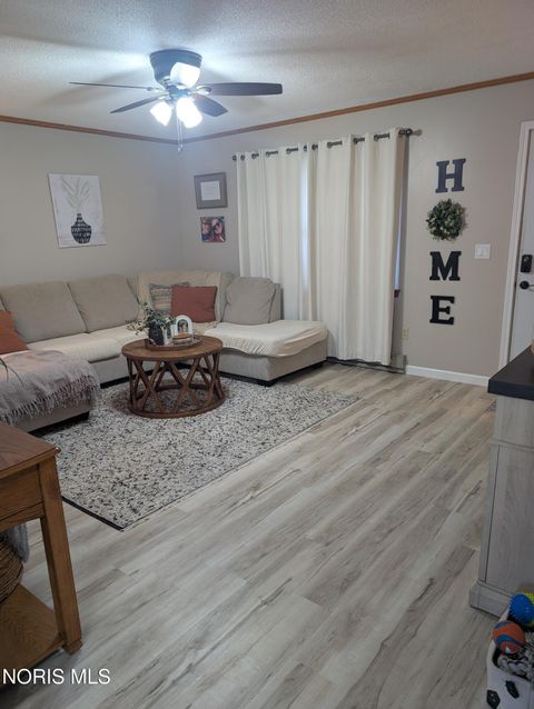 Tiny photo for 104 Lindenwood Place, Carey, OH 43316 (MLS # 10010895)