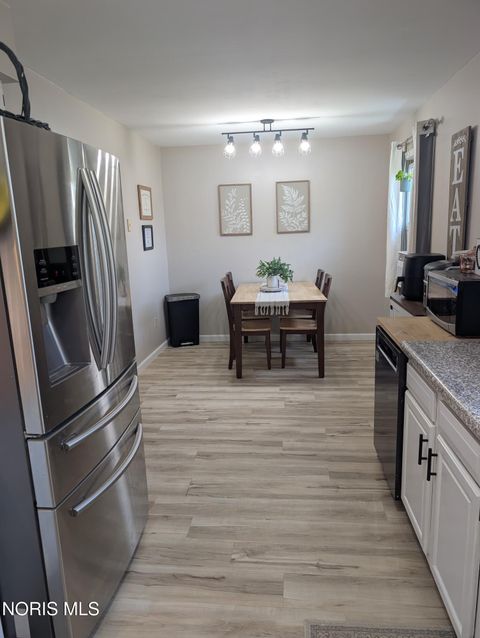 Tiny photo for 104 Lindenwood Place, Carey, OH 43316 (MLS # 10010895)