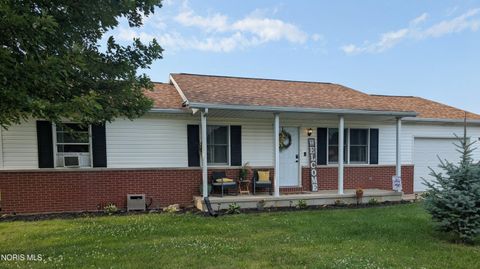 Photo of 104 Lindenwood Place, Carey, OH 43316 (MLS # 10010895)