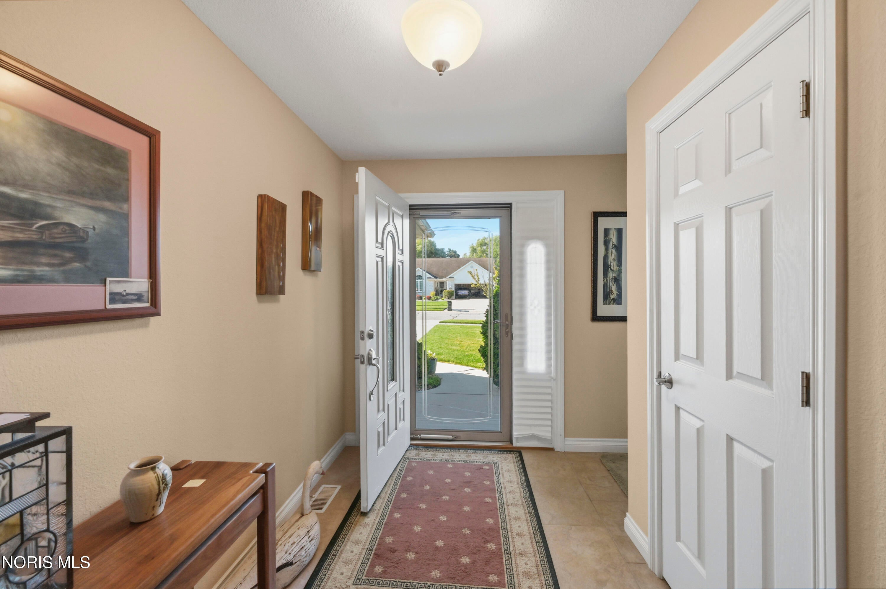 9702 Belmont Circle