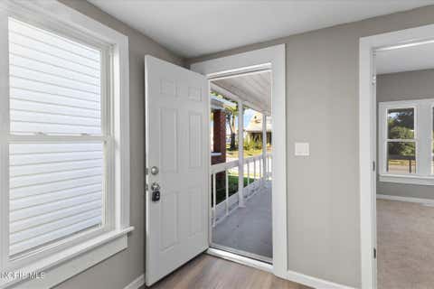Tiny photo for 1204 Navarre Avenue, Toledo, OH 43605 (MLS # 10011201)