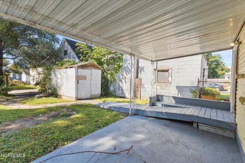 Tiny photo for 1204 Navarre Avenue, Toledo, OH 43605 (MLS # 10011201)