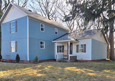 Photo of 503 Appian Avenue, Napoleon, OH 43545 (MLS # 10004237)