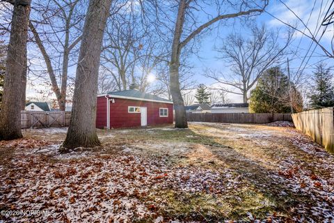 Tiny photo for 4851 Luann Avenue, Toledo, OH 43623 (MLS # 10003029)