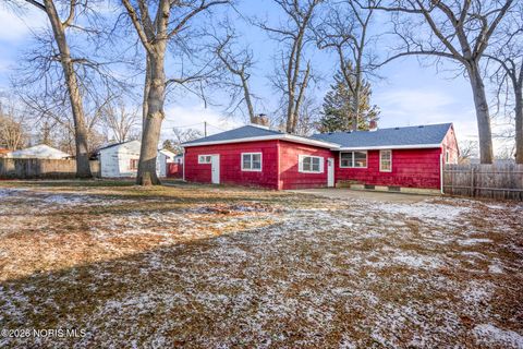 Tiny photo for 4851 Luann Avenue, Toledo, OH 43623 (MLS # 10003029)