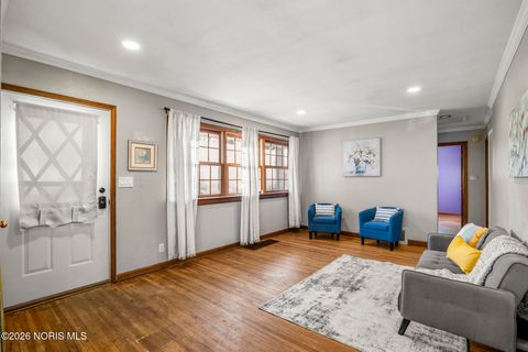 Tiny photo for 4851 Luann Avenue, Toledo, OH 43623 (MLS # 10003029)