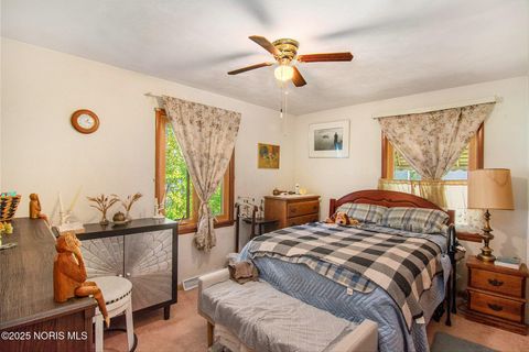 Tiny photo for 2809 Starr Avenue, Oregon, OH 43616 (MLS # 10000257)