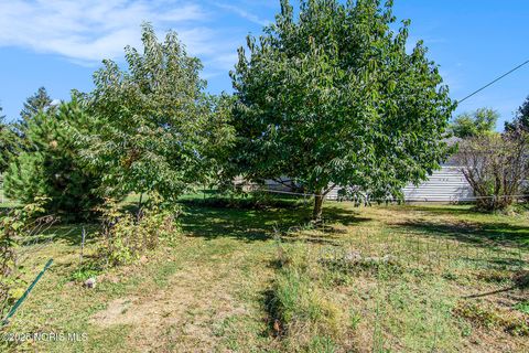 Tiny photo for 2809 Starr Avenue, Oregon, OH 43616 (MLS # 10000257)