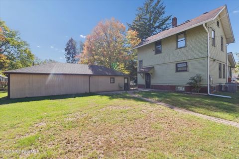 Tiny photo for 5470 Douglas Road, Toledo, OH 43613 (MLS # 10000495)