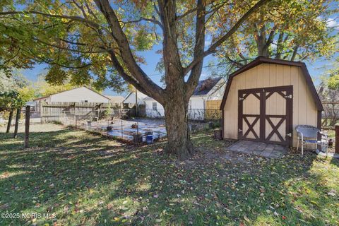 Tiny photo for 5470 Douglas Road, Toledo, OH 43613 (MLS # 10000495)
