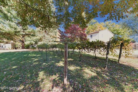 Tiny photo for 5470 Douglas Road, Toledo, OH 43613 (MLS # 10000495)