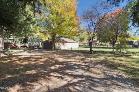 Tiny photo for 5470 Douglas Road, Toledo, OH 43613 (MLS # 10000495)