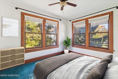 Tiny photo for 5470 Douglas Road, Toledo, OH 43613 (MLS # 10000495)
