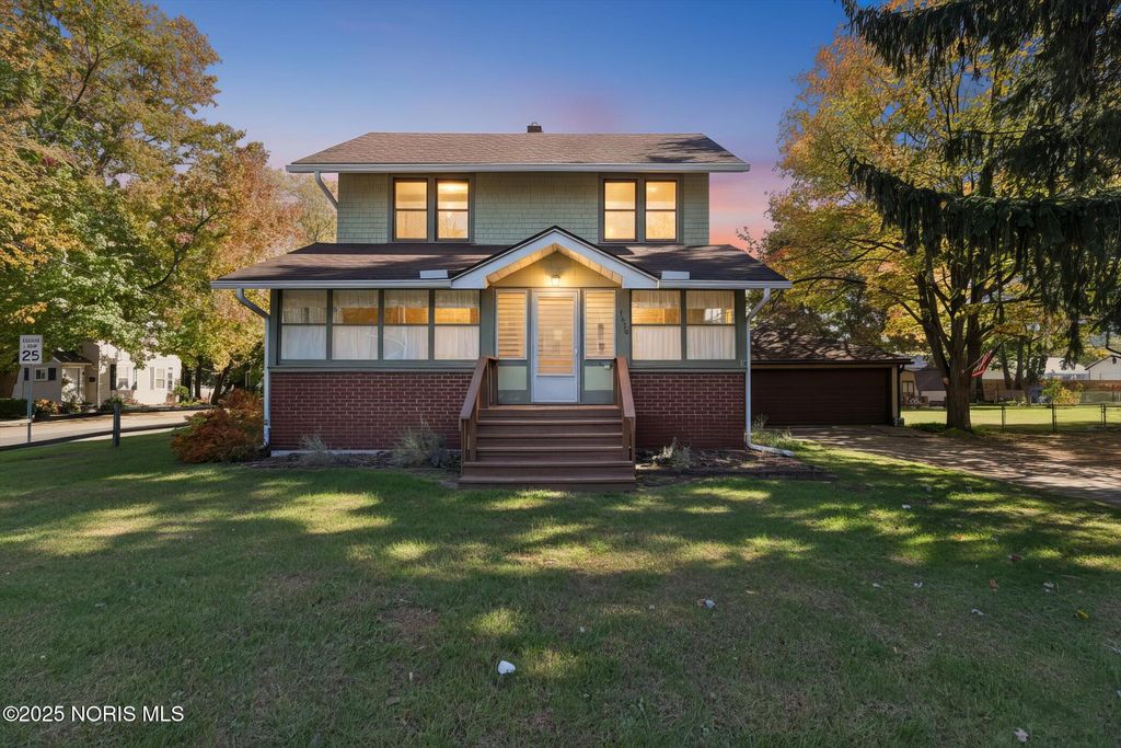 Photo for 5470 Douglas Road, Toledo, OH 43613 (MLS # 10000495)