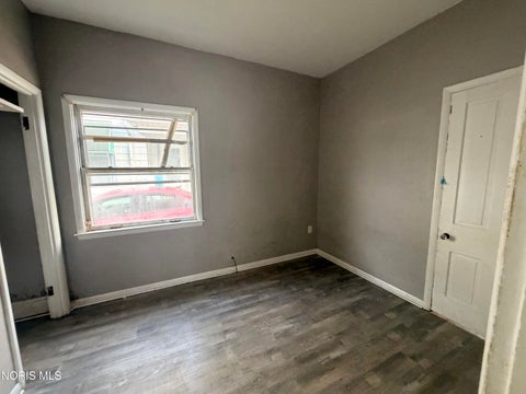 Tiny photo for 611 Oswald Street, Toledo, OH 43605 (MLS # 10014016)