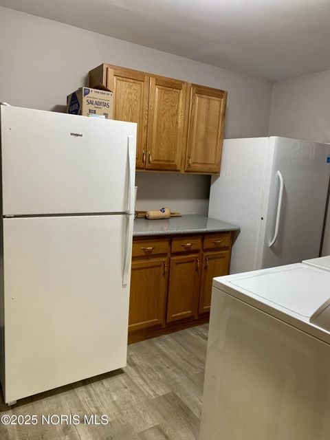 Tiny photo for 27800 E Broadway Street, Walbridge, OH 43465 (MLS # 10001976)