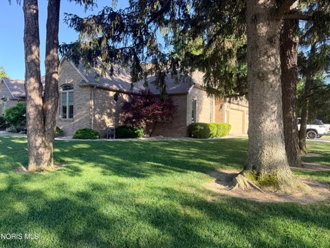 Tiny photo for 891 Elk Ridge Road, Northwood, OH 43619 (MLS # 10008758)