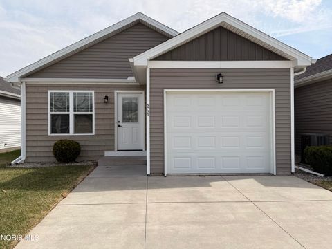 Tiny photo for 5733 Aurora Place # 30, Sylvania, OH 43560 (MLS # 10005213)