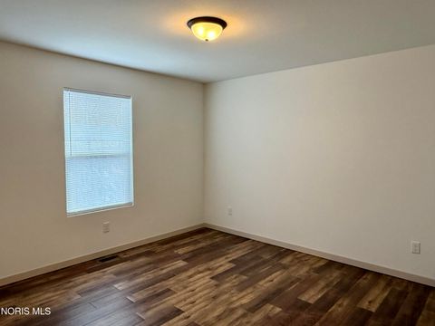 Tiny photo for 5733 Aurora Place # 30, Sylvania, OH 43560 (MLS # 10005213)