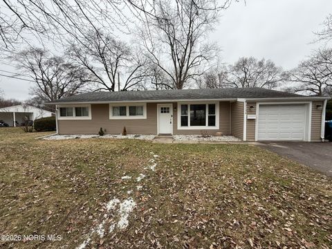 Photo of 3234 Elmview Drive, Toledo, OH 43613 (MLS # 10002770)