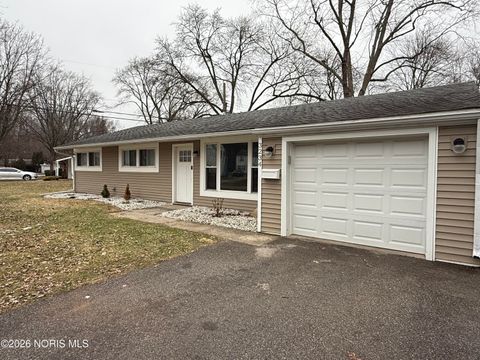 Tiny photo for 3234 Elmview Drive, Toledo, OH 43613 (MLS # 10002770)