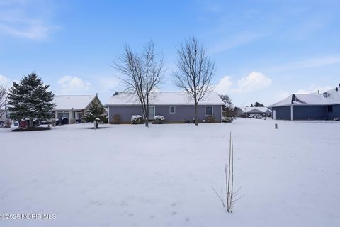 Tiny photo for 1405 Fairway Drive, Fostoria, OH 44830 (MLS # 10002013)