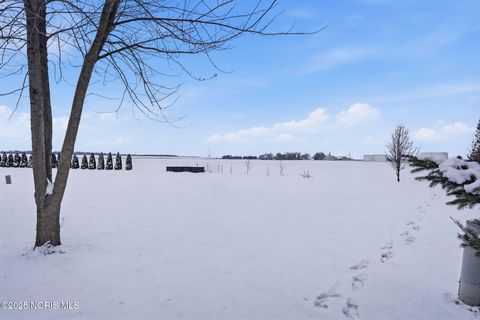 Tiny photo for 1405 Fairway Drive, Fostoria, OH 44830 (MLS # 10002013)