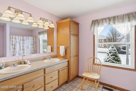 Tiny photo for 1405 Fairway Drive, Fostoria, OH 44830 (MLS # 10002013)