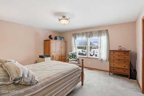 Tiny photo for 1405 Fairway Drive, Fostoria, OH 44830 (MLS # 10002013)