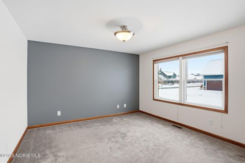 Tiny photo for 1405 Fairway Drive, Fostoria, OH 44830 (MLS # 10002013)