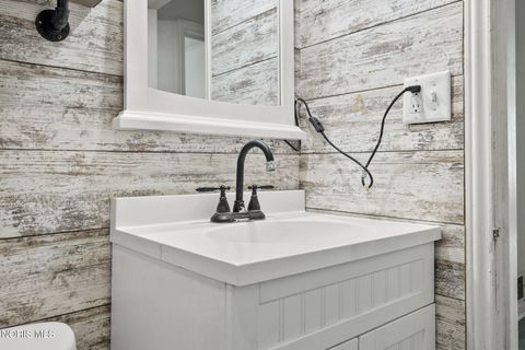 Tiny photo for 3725 Eber Road, Monclova, OH 43542 (MLS # 10005980)