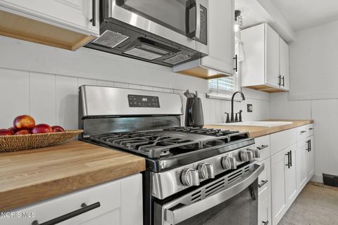 Tiny photo for 3725 Eber Road, Monclova, OH 43542 (MLS # 10005980)