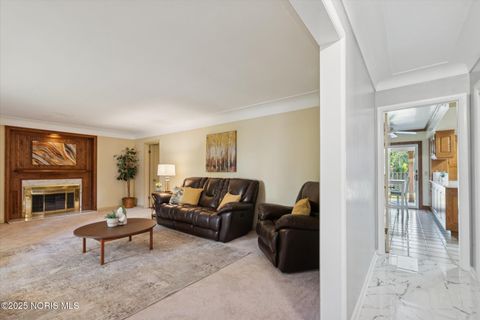 Tiny photo for 3447 Kingsgate Road, Toledo, OH 43606 (MLS # 10000166)