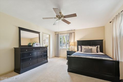 Tiny photo for 3447 Kingsgate Road, Toledo, OH 43606 (MLS # 10000166)